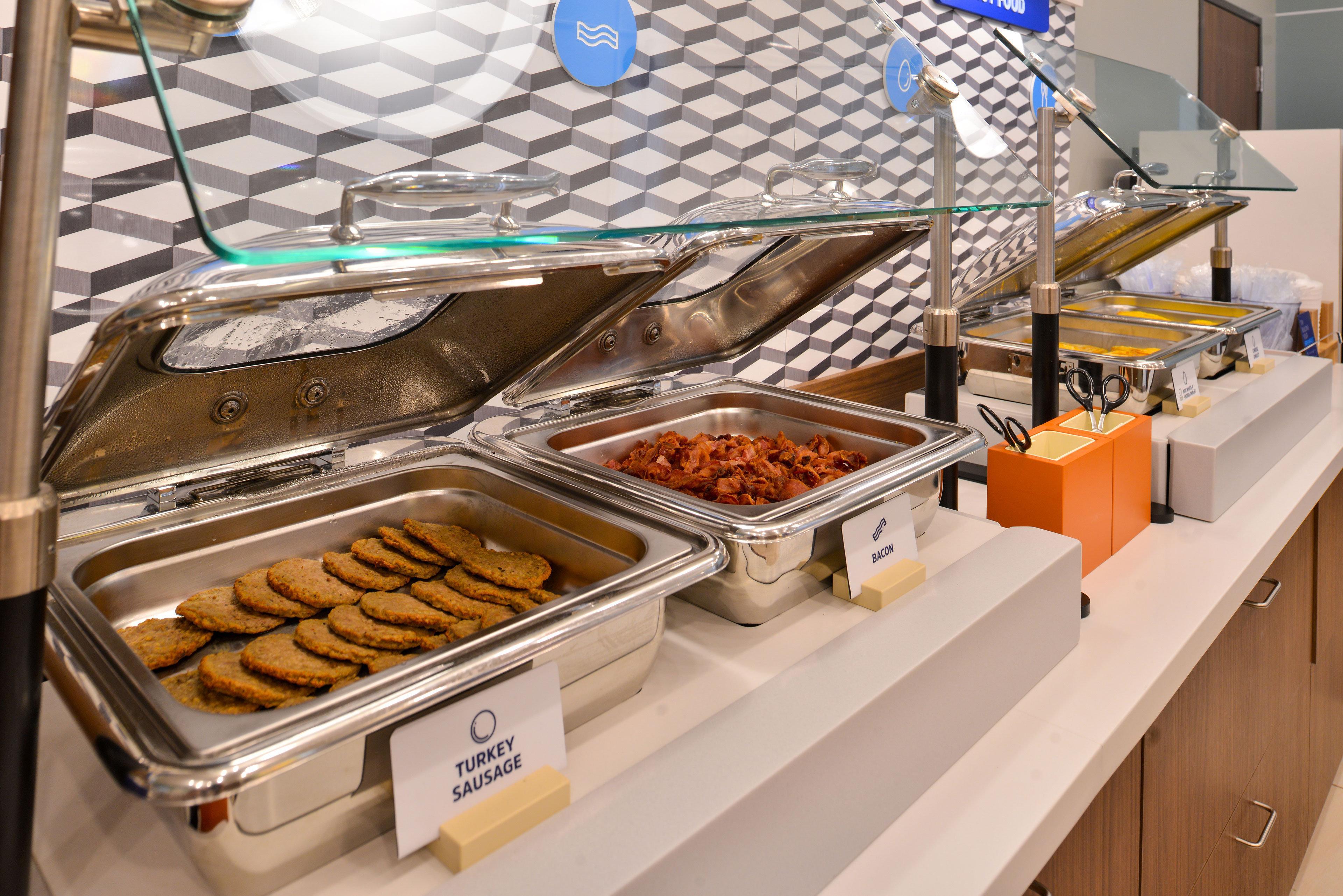 Holiday Inn Express Niles By Ihg Buitenkant foto
