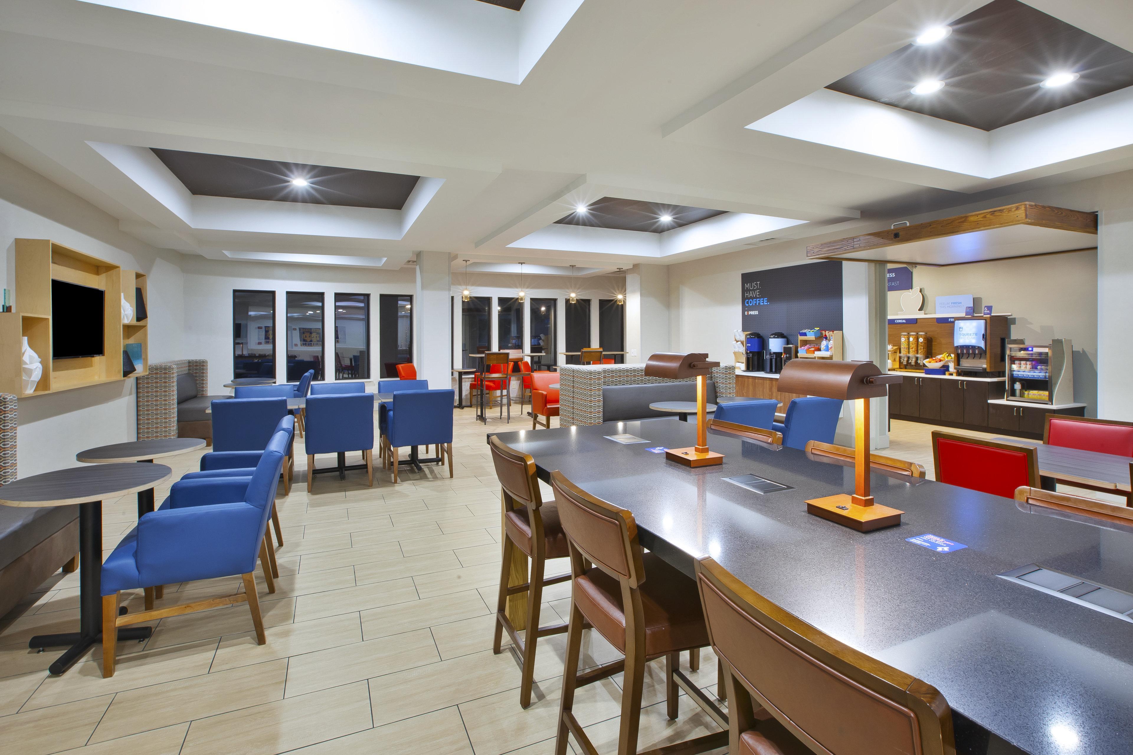 Holiday Inn Express Niles By Ihg Buitenkant foto