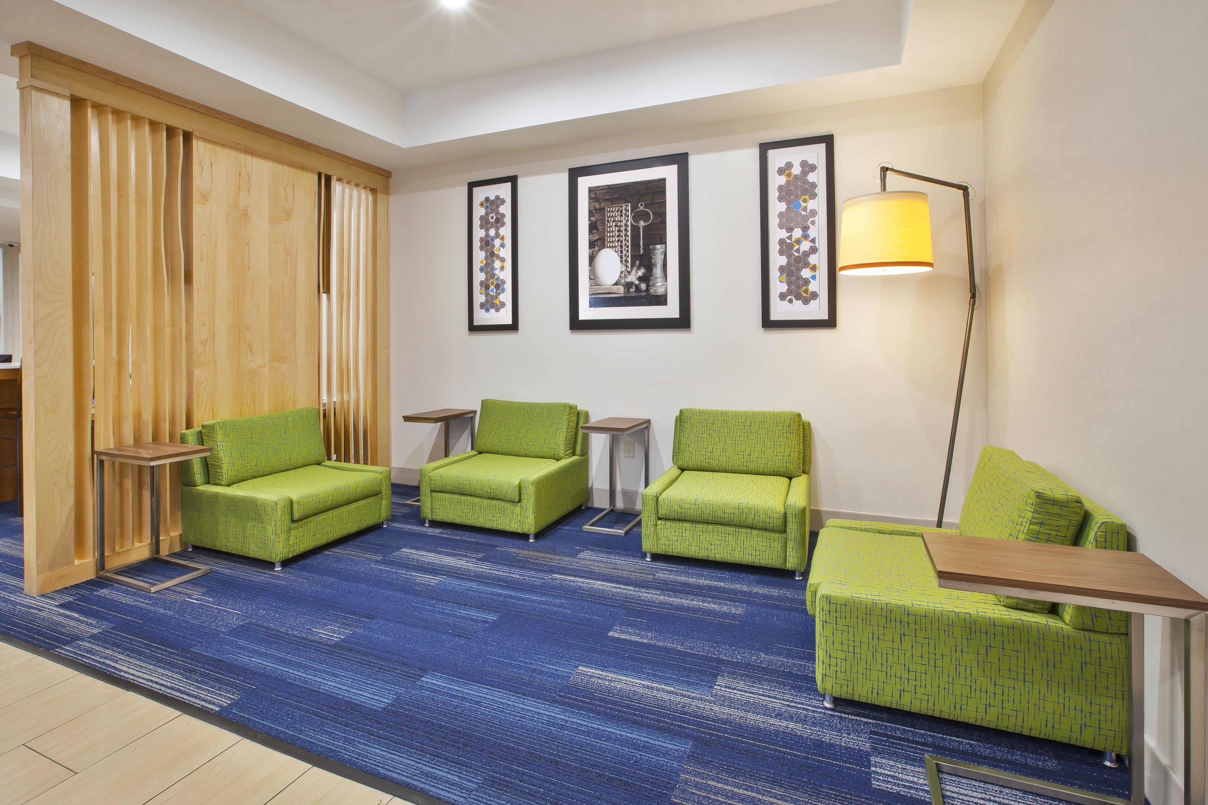 Holiday Inn Express Niles By Ihg Buitenkant foto
