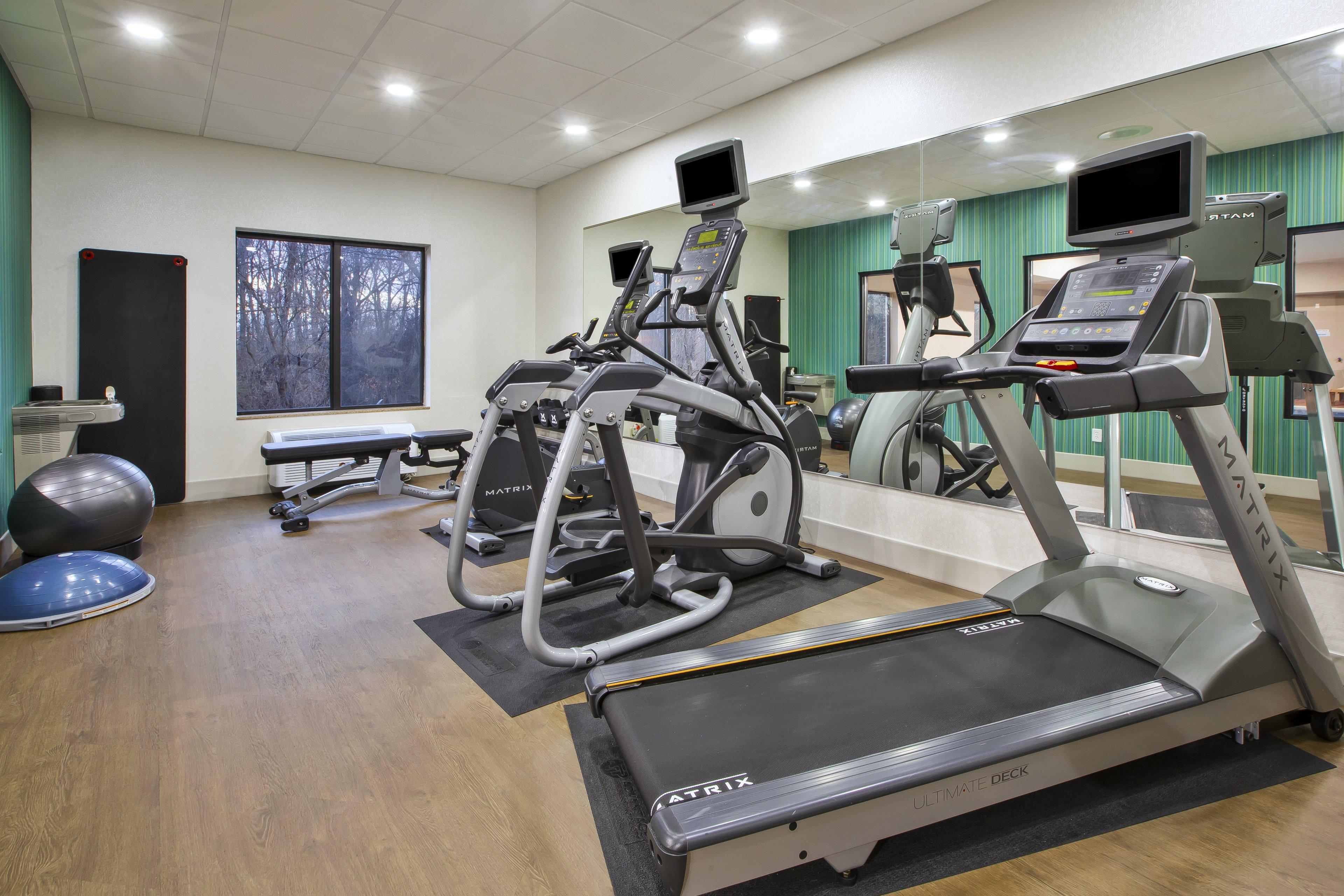 Holiday Inn Express Niles By Ihg Buitenkant foto