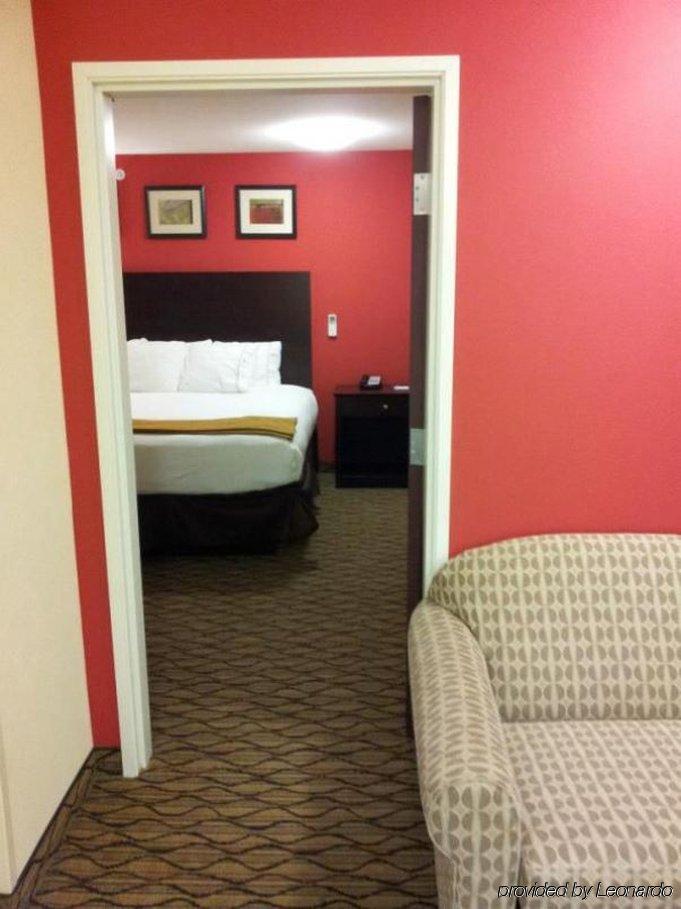 Holiday Inn Express Niles By Ihg Buitenkant foto